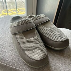 OrthoFeet Loafers/Slippers Size 10w